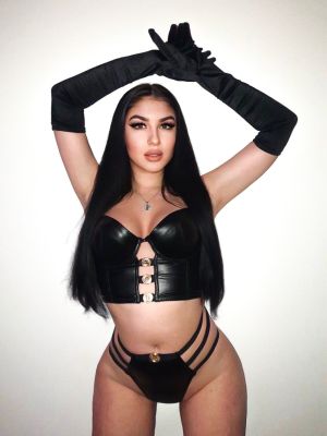 Лина, 8 900 943-96-61